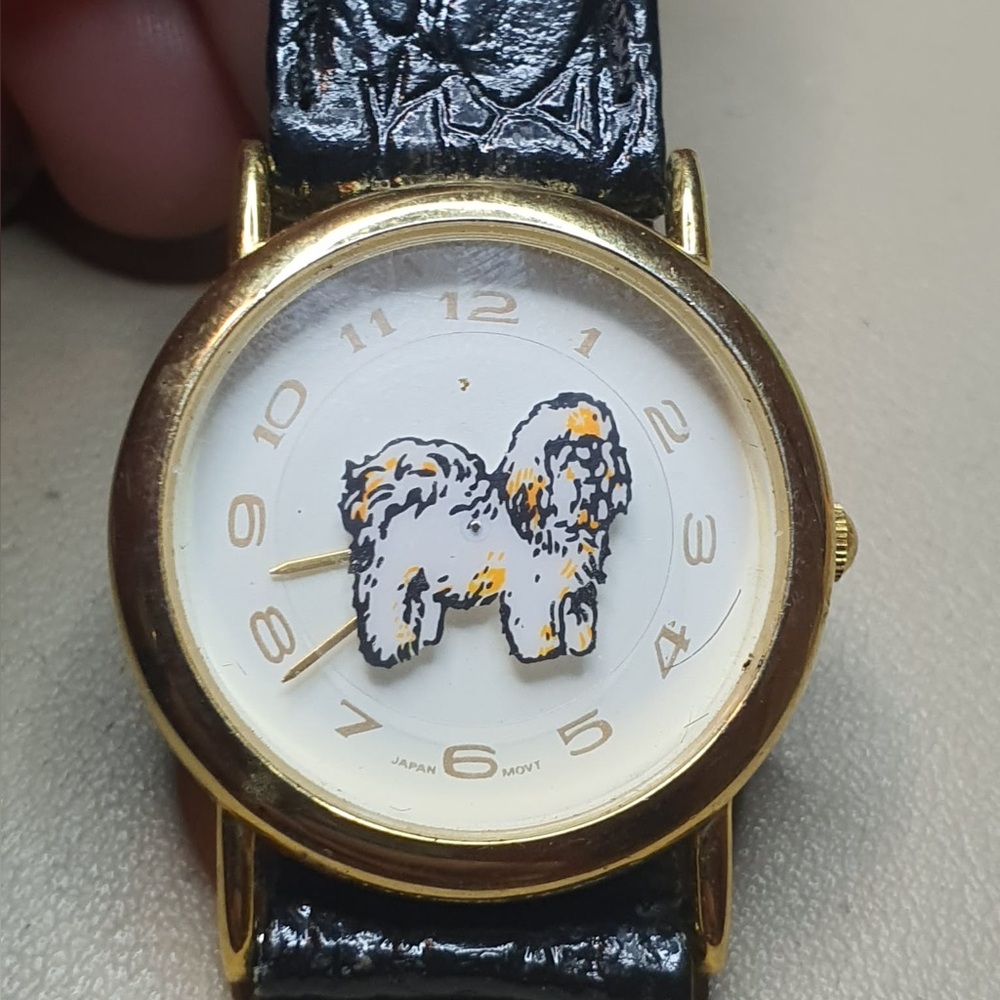 🦋10/$20🦋 Vtg Wrap Goldtone/White Leather Rotating Dog Women's Watch